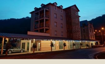 Coin d'Aubrac Hôtel Restaurant Spa de Luxe