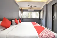 Hotel Ashirwad, Solpaur