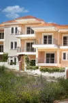 Meliti Waterfront Suites Hotel in zona Drogarati Cave