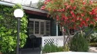 The Gateway Restaurant & Lodge