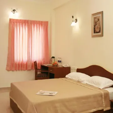 Hotel Kumararraja Palace