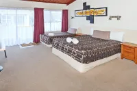 Tourist Court Motel