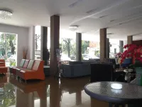 Grand Hap Hotel Solo - Hot Tub