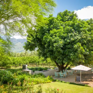 Francines Farmhouse & Venue
