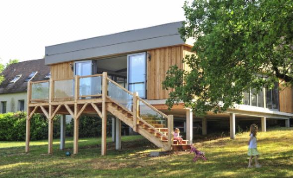 1. 를레 아마두리앙..