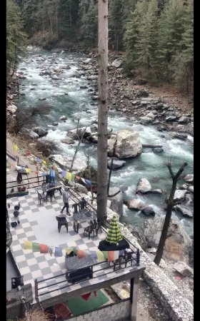 Shanti Cafe & Hostels