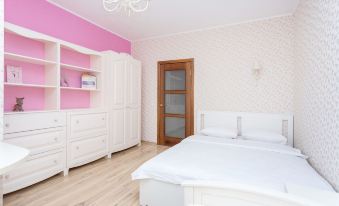 MinskLux Apartments 2 Bedrooms - 100 Sqm