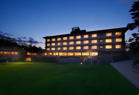 Toba International Hotel Shiojitei Отели рядом с достопримечательностью «Жемчужный остров Микимото»