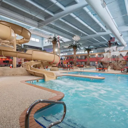 Ramada by Wyndham Sioux Falls Airport-Waterpark & Event Ctr