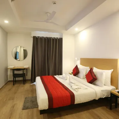 The Roseman Hotel and Suites Hotels near Anand Vihar