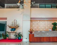 Aya Hotel & Residences