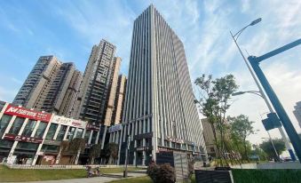 Haodi E-Sports Hotel (Yibin High-Speed Railway West Station)