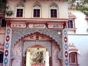 Palkiya Haveli - A Heritage Home