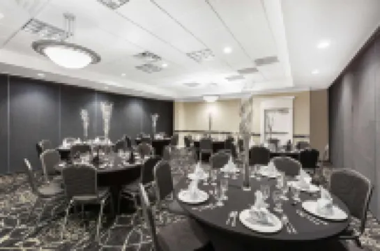 Clarion Inn Des Moines Airport