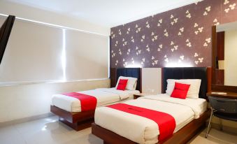 RedDoorz Plus at Grand Pacifik Hotel Makassar