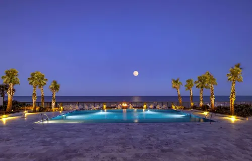 Embassy Suites by Hilton Virginia Beach Oceanfront Resort - 5-Star
