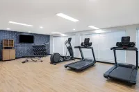 La Quinta by Wyndham Chicago O'Hare Airport - Gym