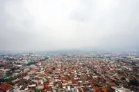 Gateway Apartment Cicadas by DB Property Hotels in Kecamatan Batang