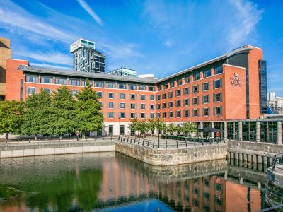 Crowne Plaza LIVERPOOL CITY CENTRE by IHG