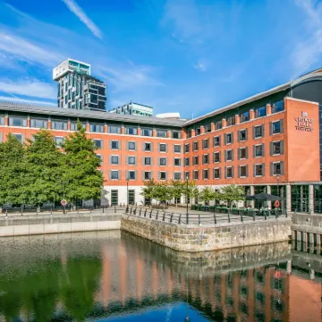 クラウン プラザ リバプール シティ センター by IHG ピアヘッド周辺のホテル