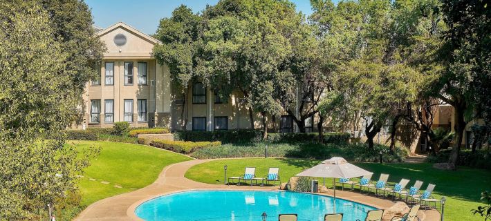 Protea Hotel Midrand Отели в г. Мидранд
