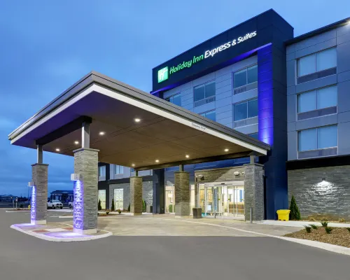 Holiday Inn Express & Suites PORT ELGIN by IHG Hotels in Bruce County