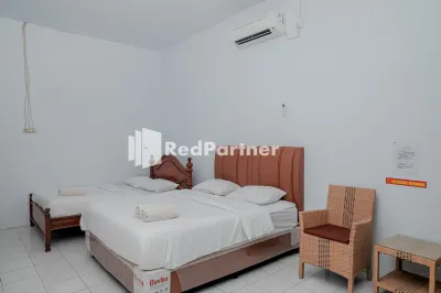 Pondok Damai Guest House Syariah Mitra RedDoorz Hotels in Pilangsari
