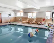 Comfort Suites Wenatchee Leavenworth - Pool