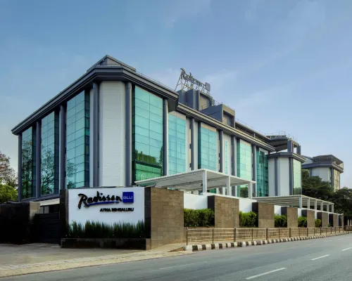 Radisson Blu Atria Bengaluru Hotels near BMCRI