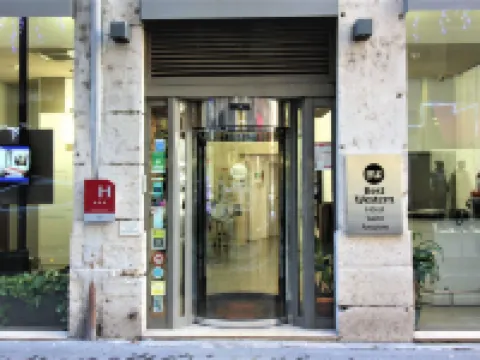 Best Western Saint Antoine Hotels near Place Bellecour