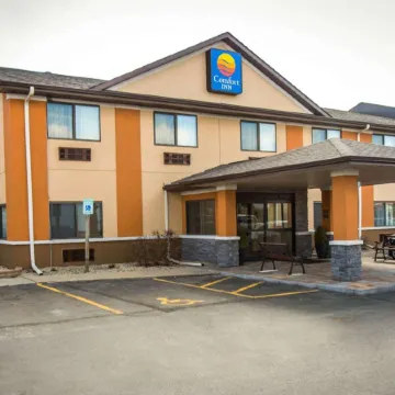 Comfort Inn Morris I-80