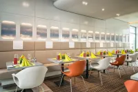 Essential by Dorint Stuttgart/Airport - breakfast