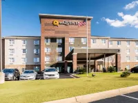 La Quinta Inn & Suites by Wyndham Montgomery Hotels in Montgomery