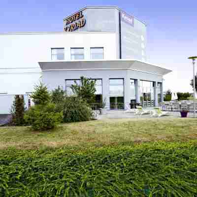 Mercure Chartres Est Hotel Exterior