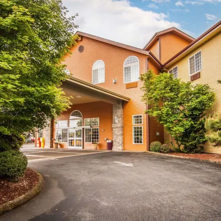 Comfort Suites