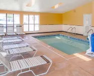 Quality Inn Broken Arrow - Tulsa - Pools