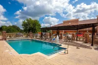 Super 8 by Wyndham Houston Northwest Cypress Hotels in Cypress