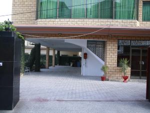 Flamingo Guest House, Abbottabad