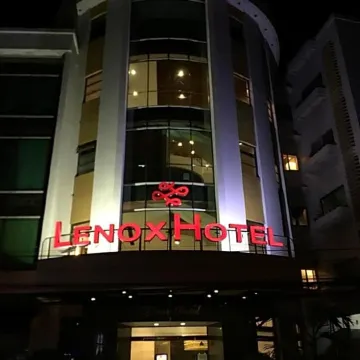 Lenox Hotel