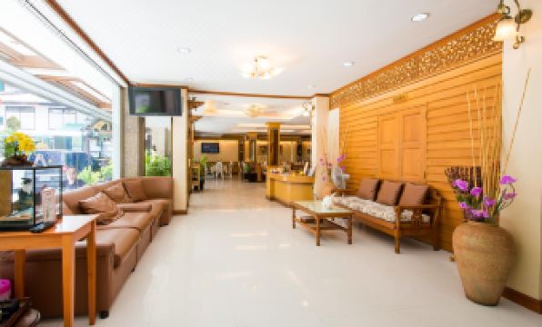 Wall Street Inn, Bangkok