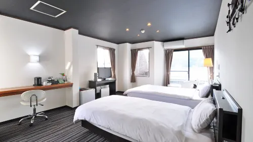 Tsuyama Grand Hotel Hotels in Kagamino