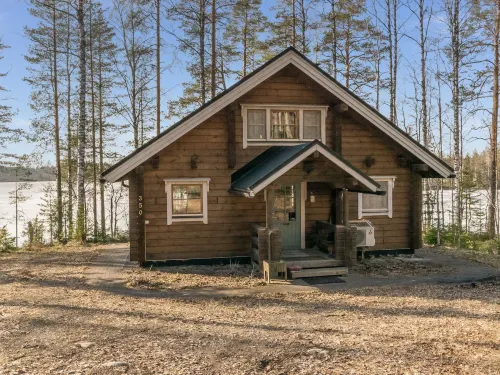 Pirttiniemi Hotels in Kangasniemi