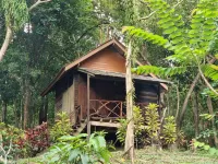 Bonhomie Beach Cottage