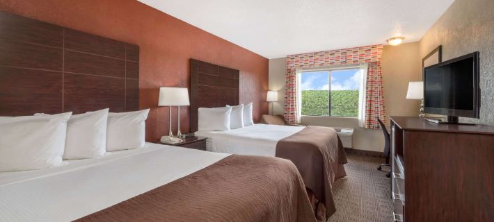 Baymont by Wyndham Midland Airport Hotels in Midland