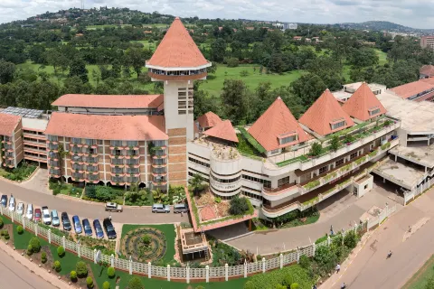 Golf Course Hotel