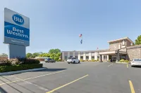Best Western Summit Inn - parking