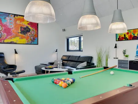 "Henrikke" - 500m to the Fjord