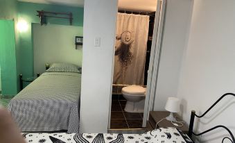 B & B Los Bertos-Havana-Cuba R1