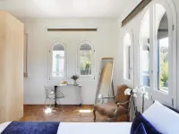 Box Art Hotel - la Torre Hotels in Los Angeles de San Rafael