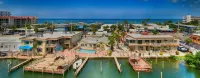 Bay Palms Waterfront Resort - Hotel and Marina Hôtels à : Saint Pete Beach